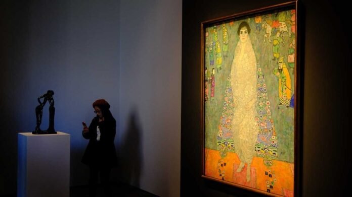 Un cuadro de Klimt fue vendido por US$236 millones y se convirtió en la obra de arte moderno más cara