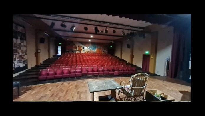 Teatro Infinito, una celebración épica por el 23 aniversario del Salón Auditórium