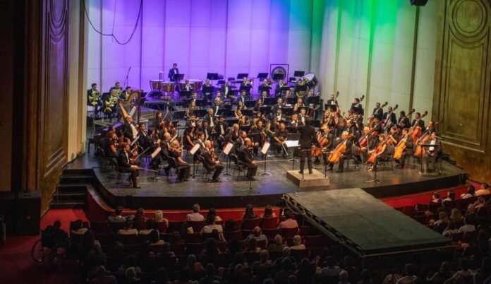 El paso de la oscuridad hacia la luz